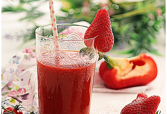 Gaspacho fraises,tomates, poivrons